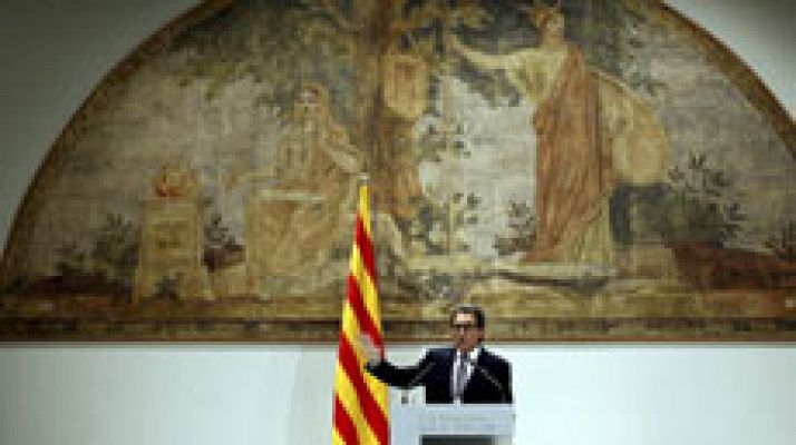 Los partidos catalanes analizan el adelanto electoral 