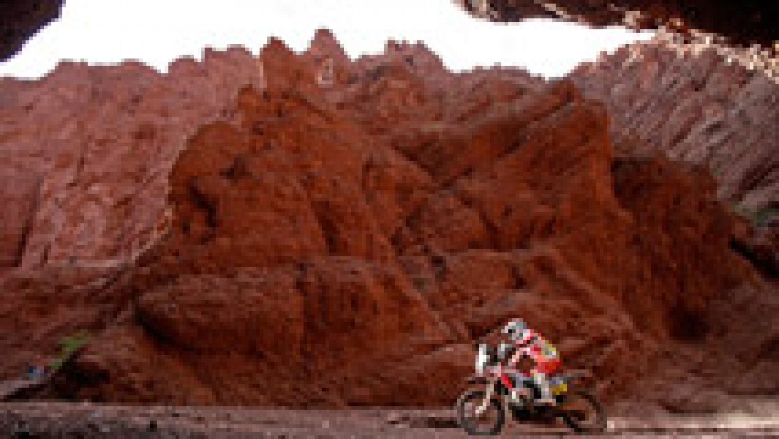 Barreda sumó su quinta victoria en la actual edición del Dakar, mientras que Marc Coma se asienta en el liderato y está más cerca del triunfo final.