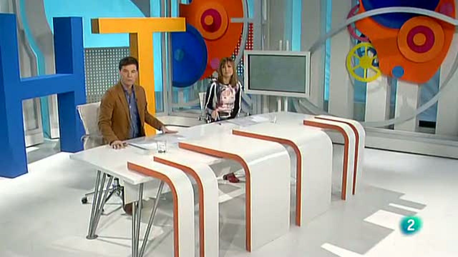 Cómo buscar empleo público sin hacer oposiciones - Aquí hay trabajo | Ver