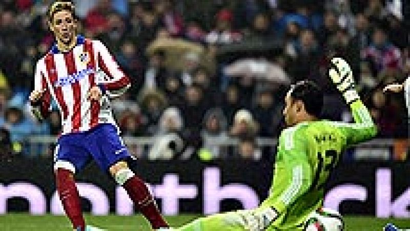 Fernando Torres marcó sus primeros goles en su regreso al Atlético de Madrid, y lo hizo en el mejor escenario posible para un rojiblanco: el Santiago Bernabéu, ante el Real Madrid y por partida doble. Dos tantos que mostraron lo que puede dar de sí u