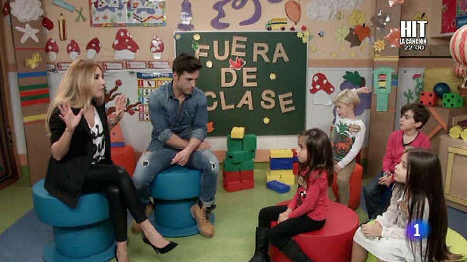 Fuera de clase - Berta Collado - ver ahora