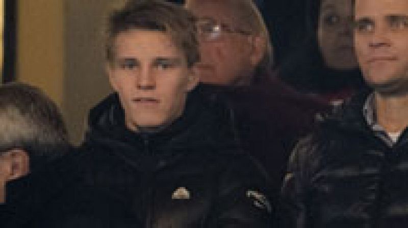 La joven perla noruega, Martin Odegaard, ya ha elegido destino: jugará en el Real Madrid. A sus 16 años, abandonará el Strømsgodset IF para recalar en el club blanco.