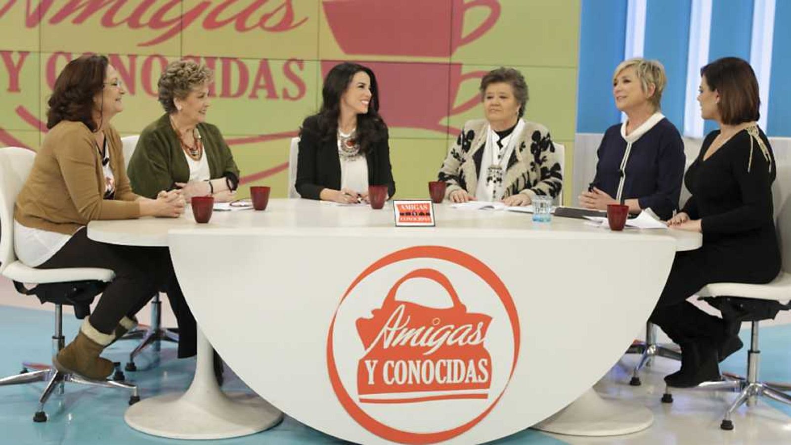 Amigas y conocidas - 22/01/15 - ver ahora
