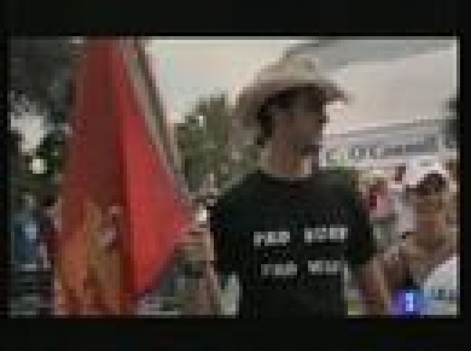 En la campaña electoral ha irrumpido el polémico cineasta Michael Moore | Ver