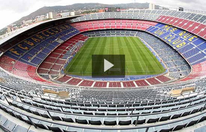 El estadio del F.C. Barcelona, el Camp Nou, cumple 51 años. Un año después del anuncio de su cambio de imagen, poco se sabe del proyecto que ha quedado en punto muerto.