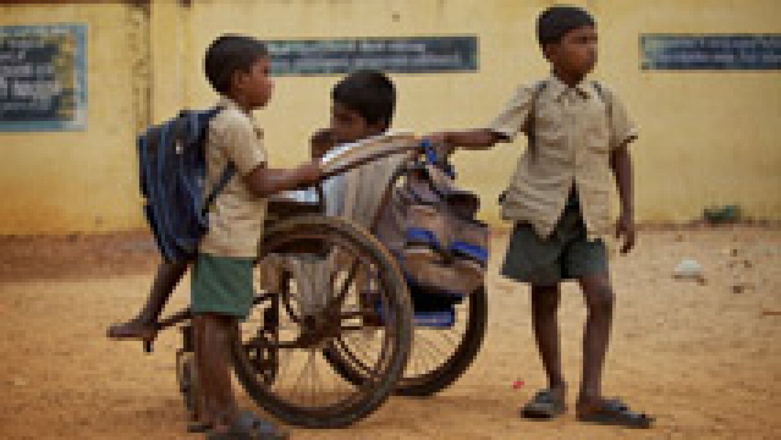 Días de cine: 'Camino a la escuela' | RTVE Play