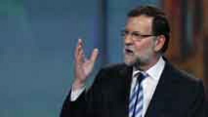 Rajoy insiste en la evidencia del cambio de España