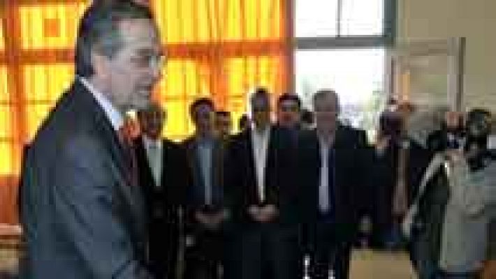 Telediario 1 - Los líderes políticos también pasan por las urnas en Grecia