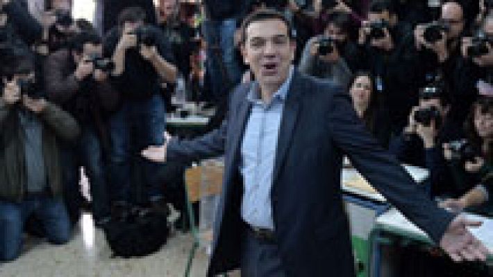 Los primeros datos dan la victoria a Syriza