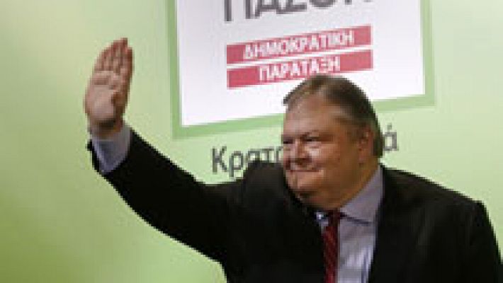 Telediario 1 - Tercer puesto para Amanecer Dorado y hundimiento del PASOK