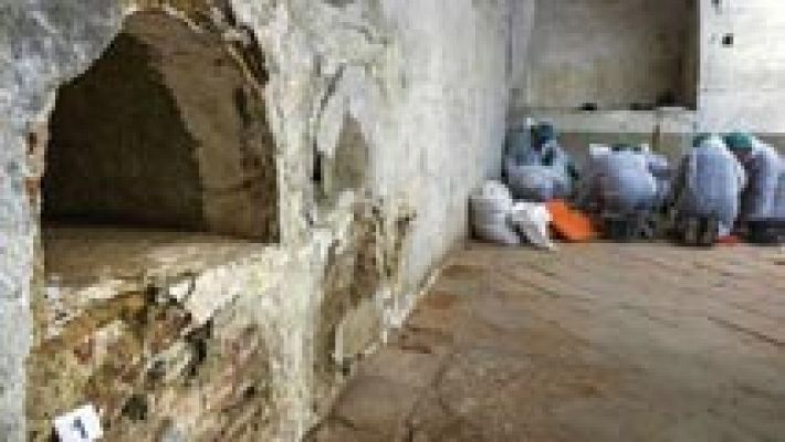 Telediario 1 - Los primeros huesos no son de Cervantes