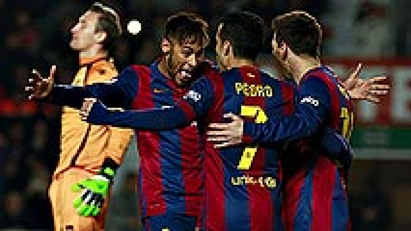 Telediario 1: Neymar: "A veces los delanteros sufrimos intimidaciones" | RTVE Play