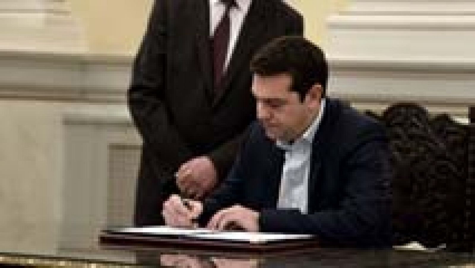 Tsipras jura como primer ministro de Grecia y gobernará con la derecha nacionalista | Ver