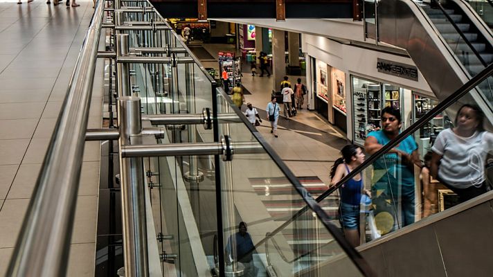 Telediario 1 - El Banco de España aprecia dinamismo en el consumo privado