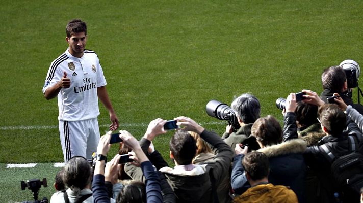 Telediario 1 - Lucas Silva asegura que viene a Europa para "ganar la undécima"