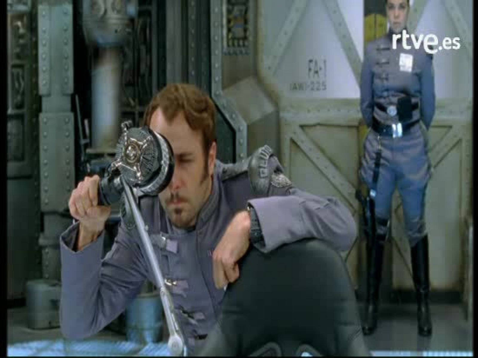 Plutón BRB Nero - Entrevista a Antonio Gil, el capitán Valladares - Plutón B.R.B. Nero | Ver