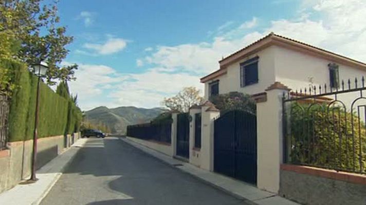 Telediario 1 - Los abogados de las víctimas de presuntos abusos sexuales en Granada defienden que los delitos no han prescrito