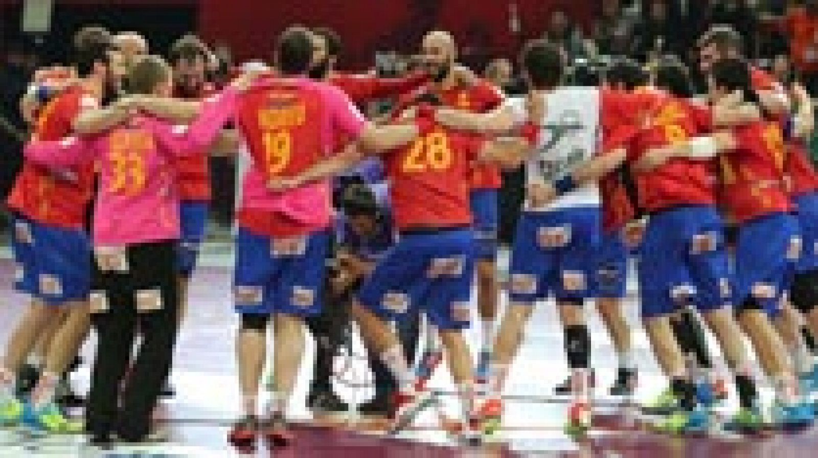 Telediario 1: España gana a Dinamarca con un gol en el último segundo | RTVE Play