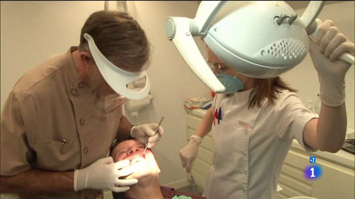 Comando Actualidad - Dentistas