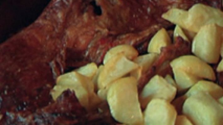 Aquí la Tierra - Un cabrito a la leña para chuparse los dedos