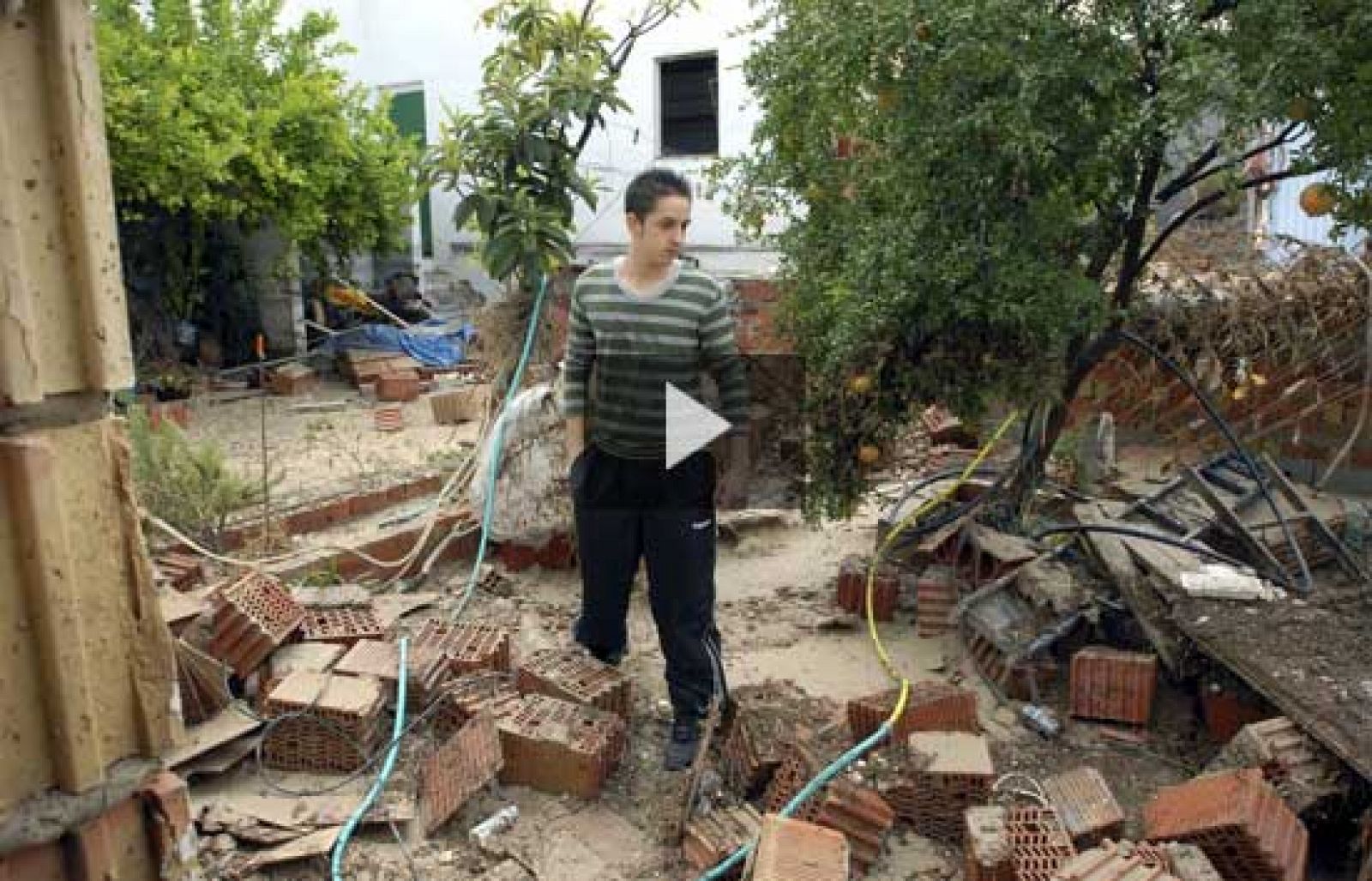 Numerosos destrozos por las tormentas en Torreblascopedro y en Coslada