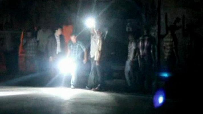 Informativo 24h - Grupo vinculado al EI mata a 27 personas en Egipto