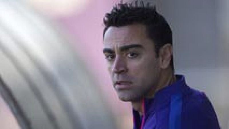 El capitán del FC Barcelona Xavi Hernández ha asegurado este  viernes que está contento a nivel personal y de cómo está el equipo  en estas últimas semanas y ha argumentado que deben "seguir remando"  a la espera de que el Real Madrid "pinche" en la 