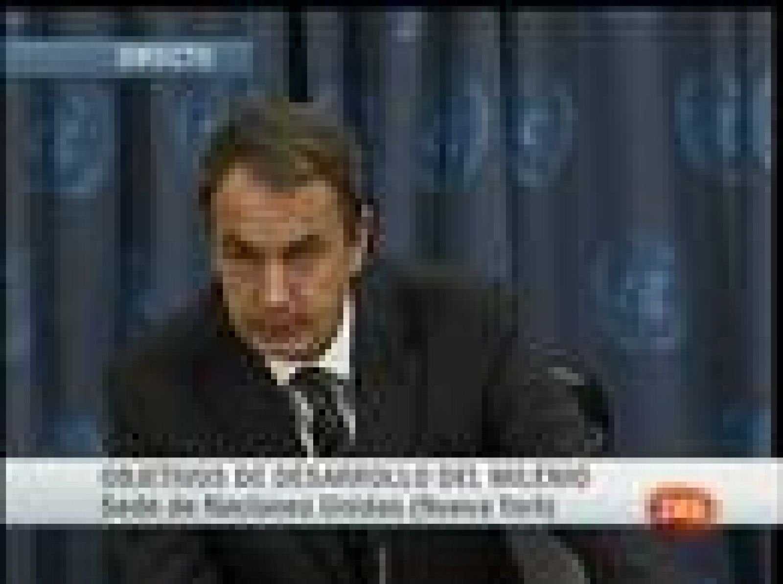Sin programa: Zapatero apoya el plan de Bush | RTVE Play