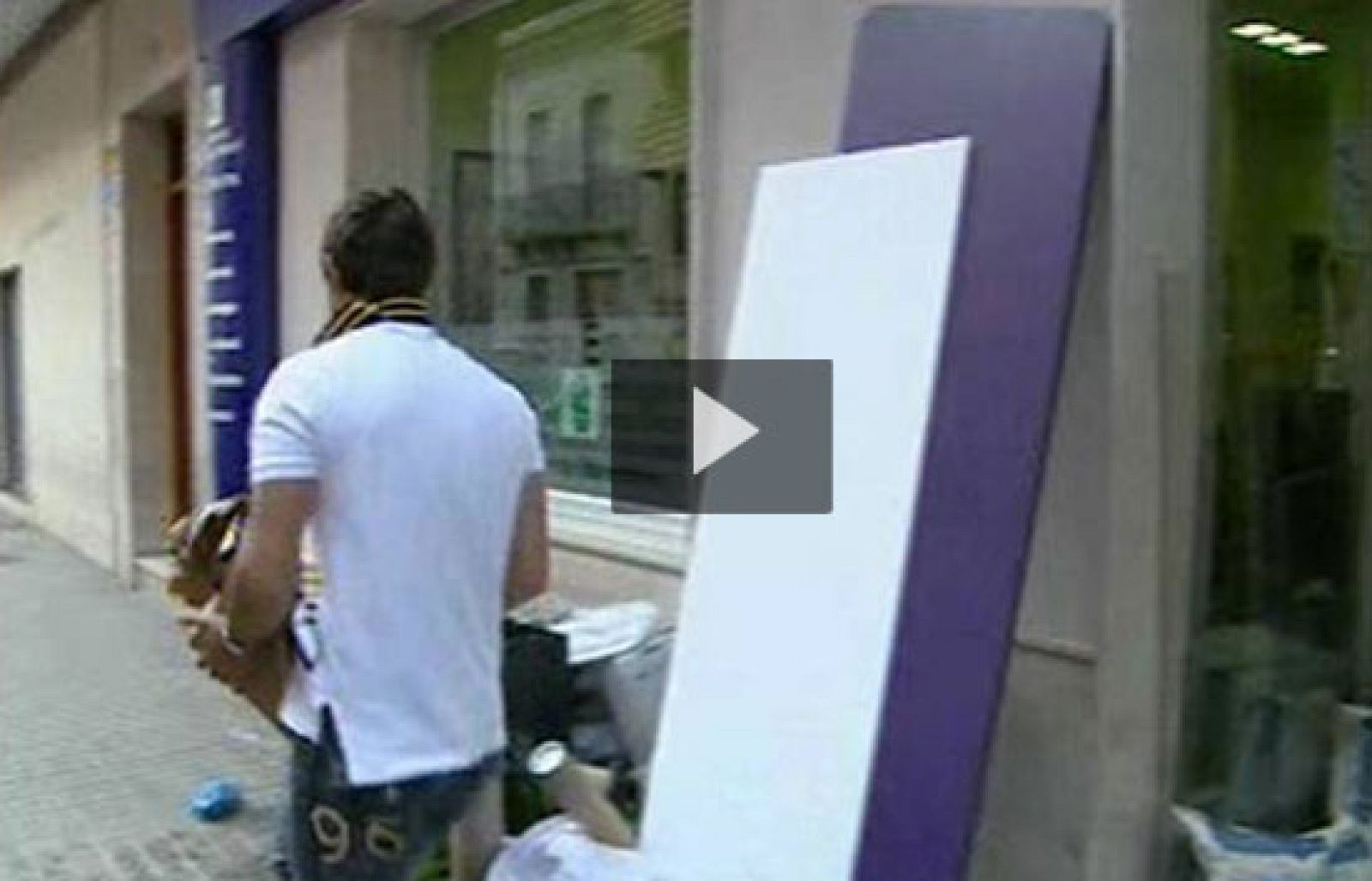 Los vecinos de Sueca recuperan poco a poco la normalidad | Ver