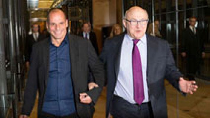 Telediario 1 - Francia se ha ofrecido como mediadora con Grecia