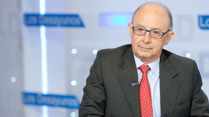 Los desayunos - Montoro: "No puede ser que, a cambios políticos en países, respondamos con nuevas reglas"