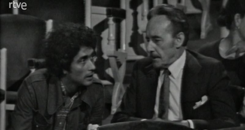 Silencio, estrenamos Capítulo 9 Ver serie gratis