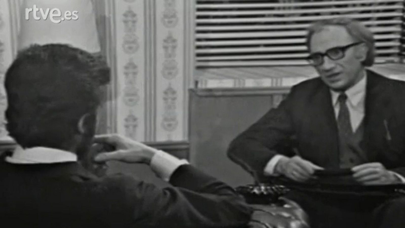 Del dicho al hecho - No hay mayor dolor que ser pobre después de ser señor