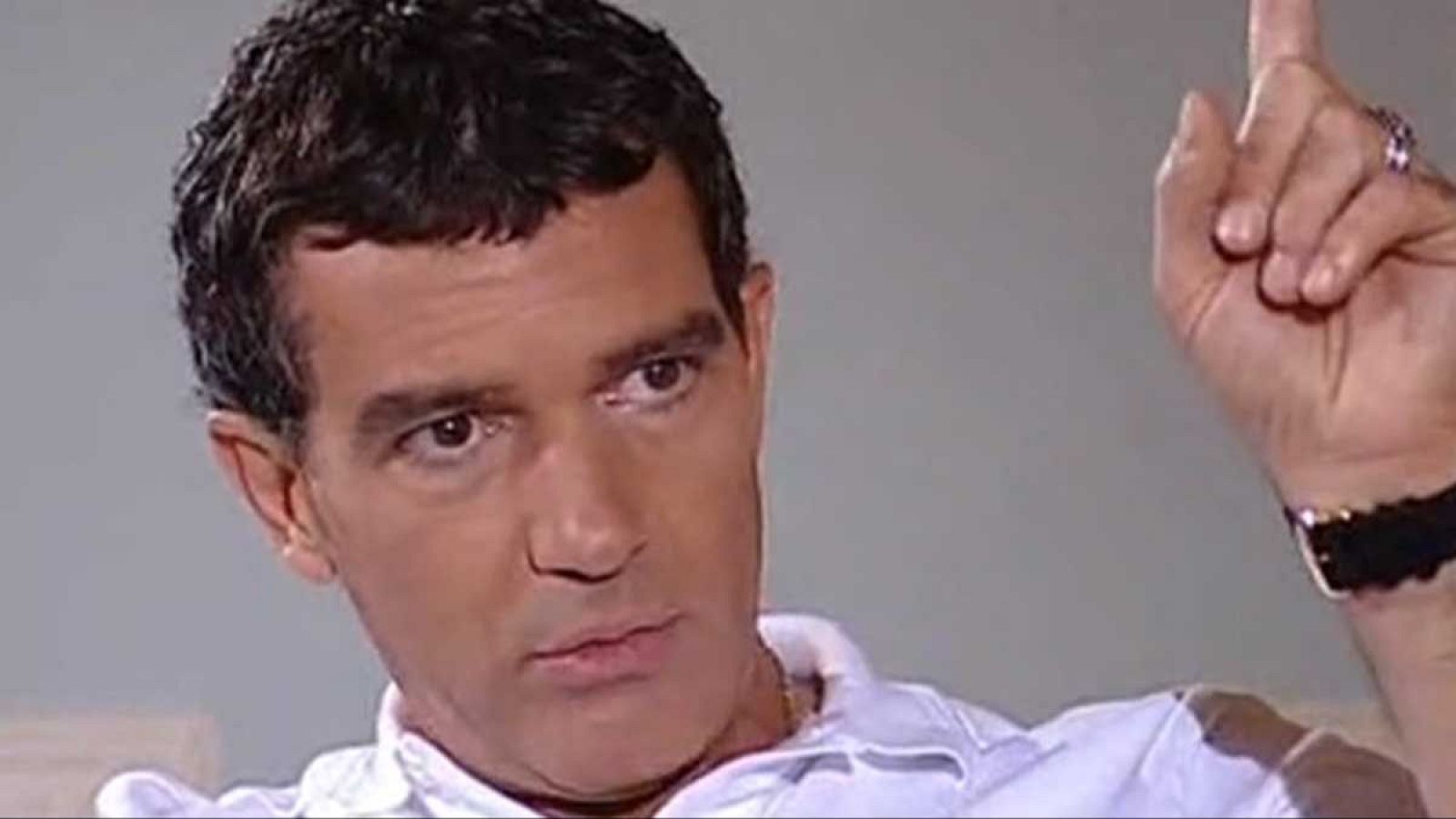 Juan Ramón Lucas entrevista a Antonio Banderas, Premio Donostia 2008 (25/09/2008).