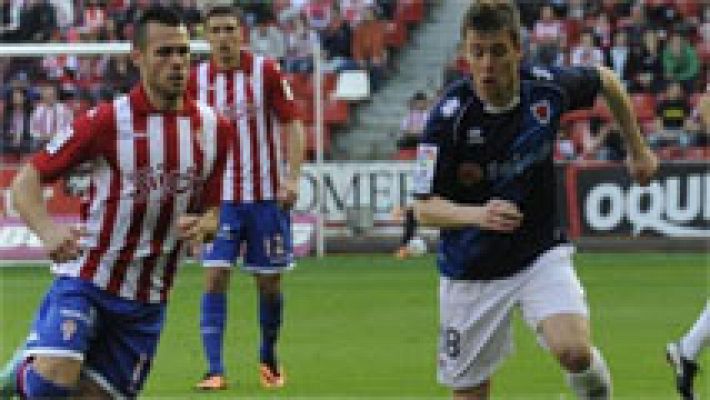 Telediario 1 - El fútbol asturiano acuerda parar las competiciones este fin de semana