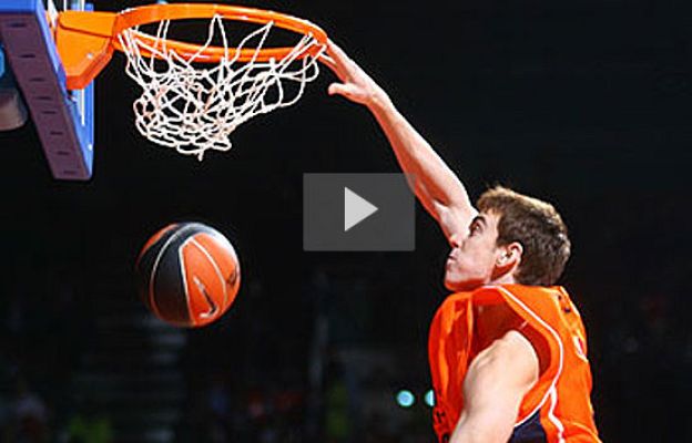 Baloncesto en RTVE - Víctor Claver, el rey de los mates