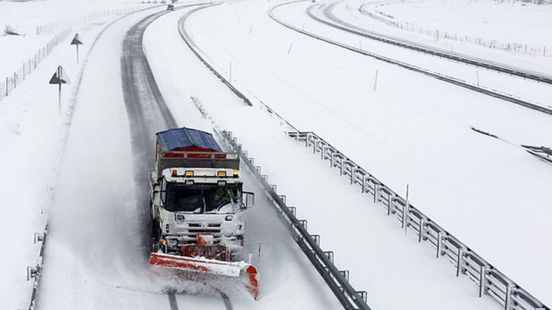 Telediario 1 en cuatro minutos - 05/02/15