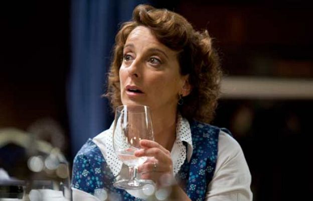 Amar en tiempos revueltos - Entrevista a Ana Labordeta