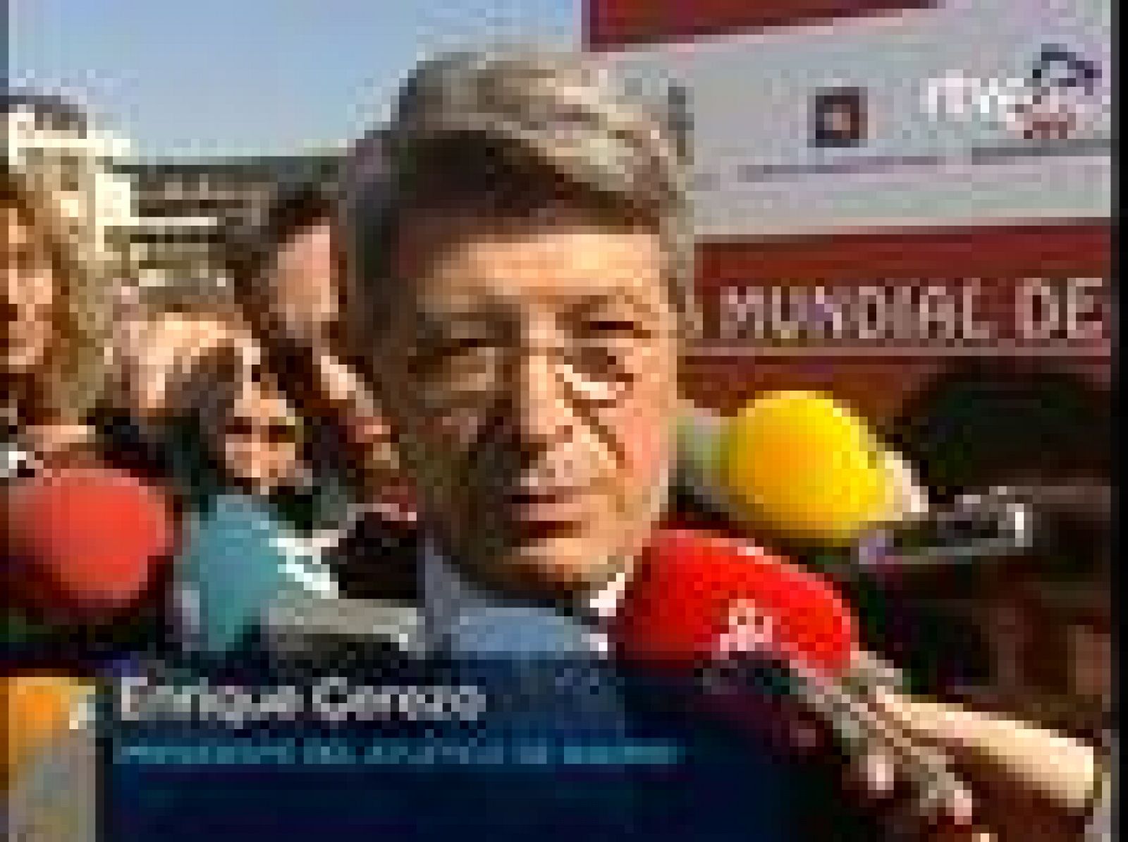 Cerezo: "Agüero se queda en el Atlético"