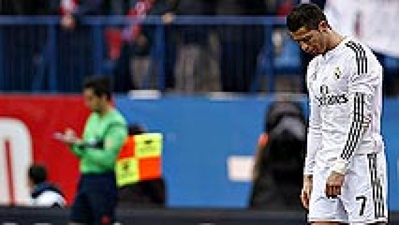 El delantero del Real Madrid Cristiano Ronaldo ha asegurado, tras  caer goleado (4-0) ante el Atlético de Madrid en el compromiso  liguero del Vicente Calderón en la jornada 22, que el conjunto  madridista "no puede perder 4-0 contra ningún equipo de
