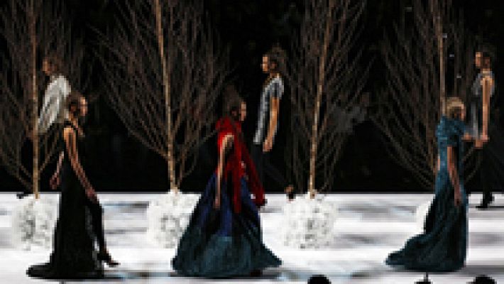 Telediario 1 - Quinta jornada de la Mercedes-Benz Fashion Week Madrid