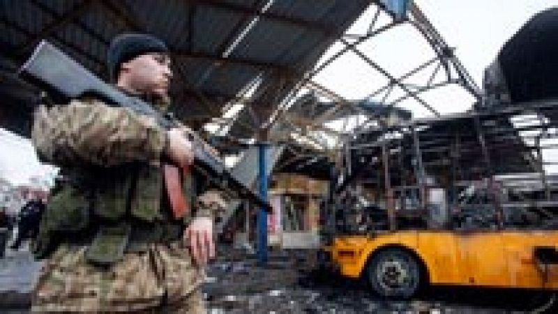 Un cohete alcanza la estación de autobuses de Donetsk 