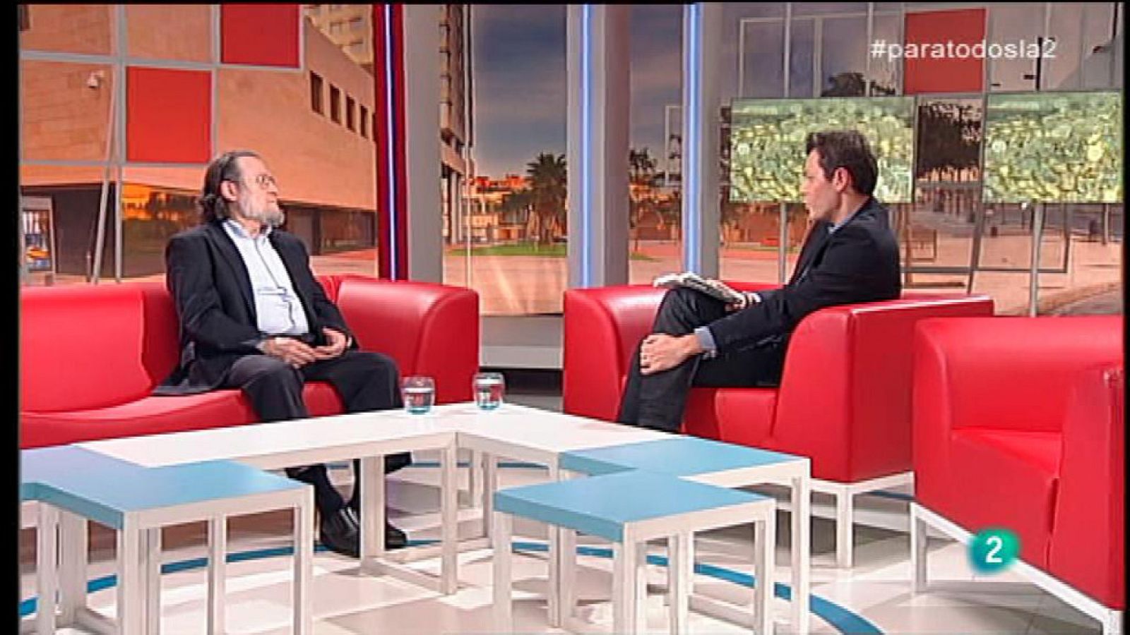 Para Todos La 2 - Entrevista - Santiago Niño-Becerra,  "La Economía, una historia muy personal"