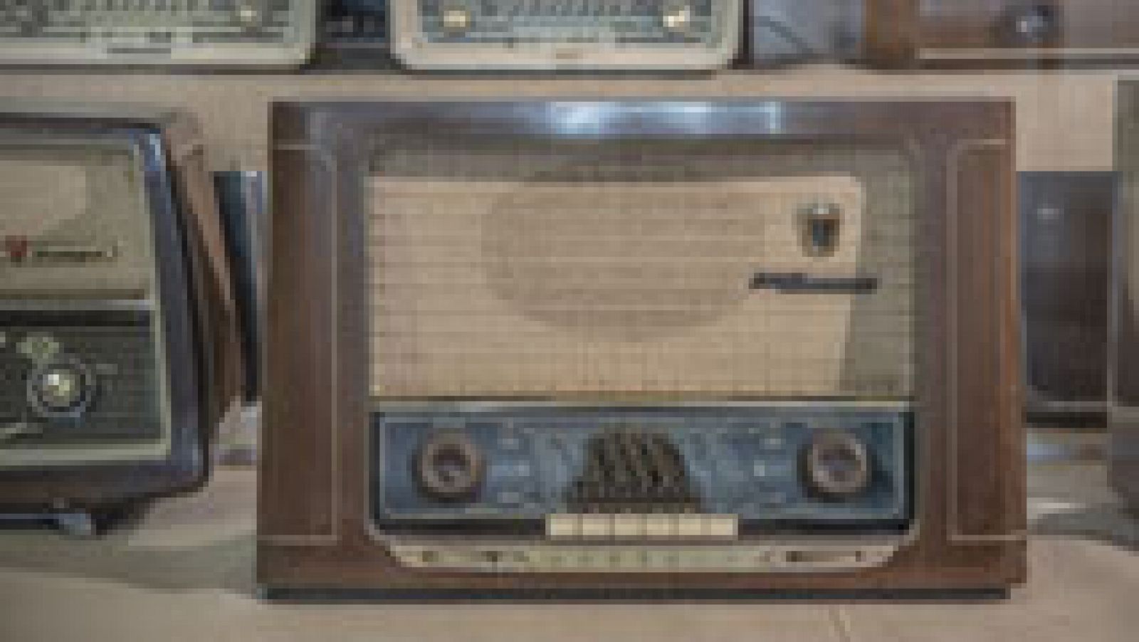 Telediario 1: Se celebra el Día Mundial de la Radio | RTVE Play