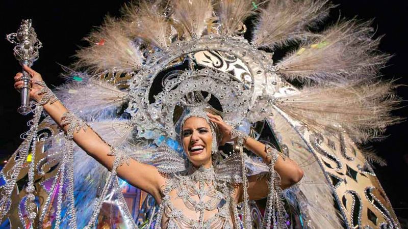 Aránzazu Estévez reina del carnaval de Las Palmas