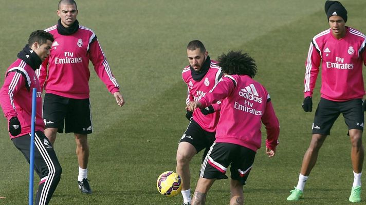 Telediario 1 - El Real Madrid, obligado a trasladar la fiesta al campo ante el Deportivo