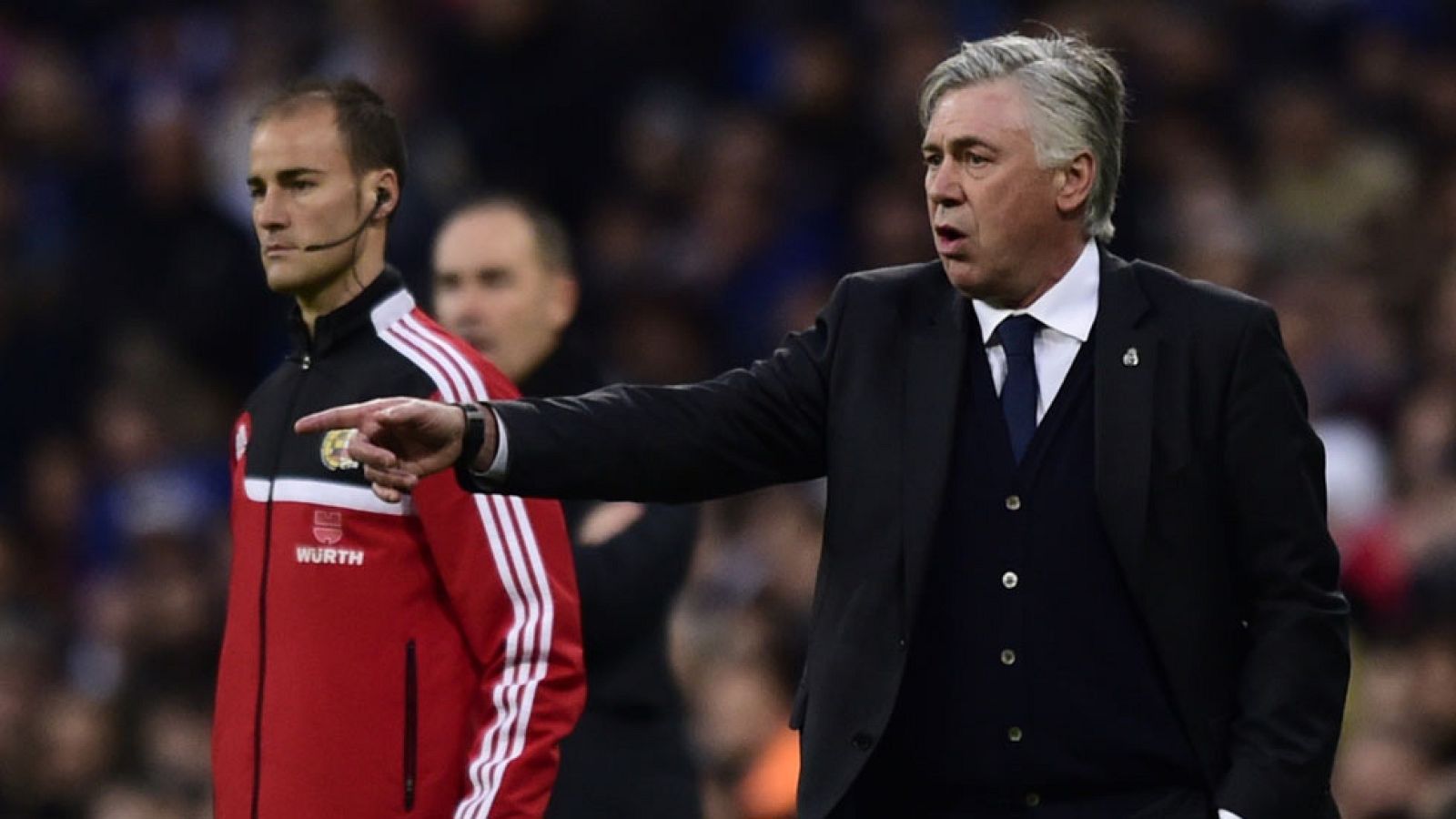 Ancelotti: "La afición nos está ayudando a salir rápido de esto" | Ver