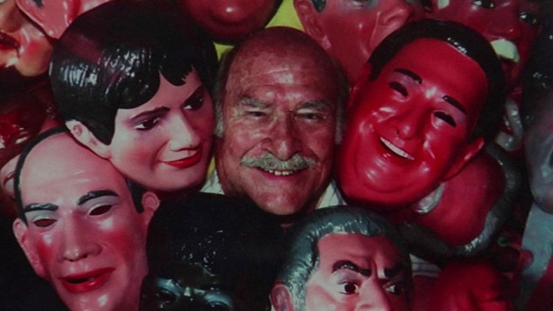 Máscaras en el carnaval de Brasil hechas a manos de una española