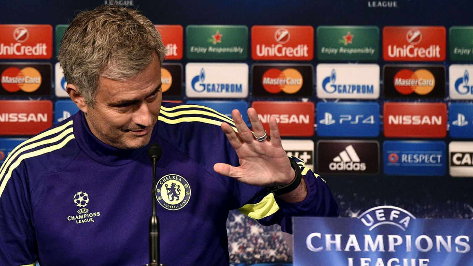Mourinho: "En la Champions no siempre ganan los favoritos" | Ver