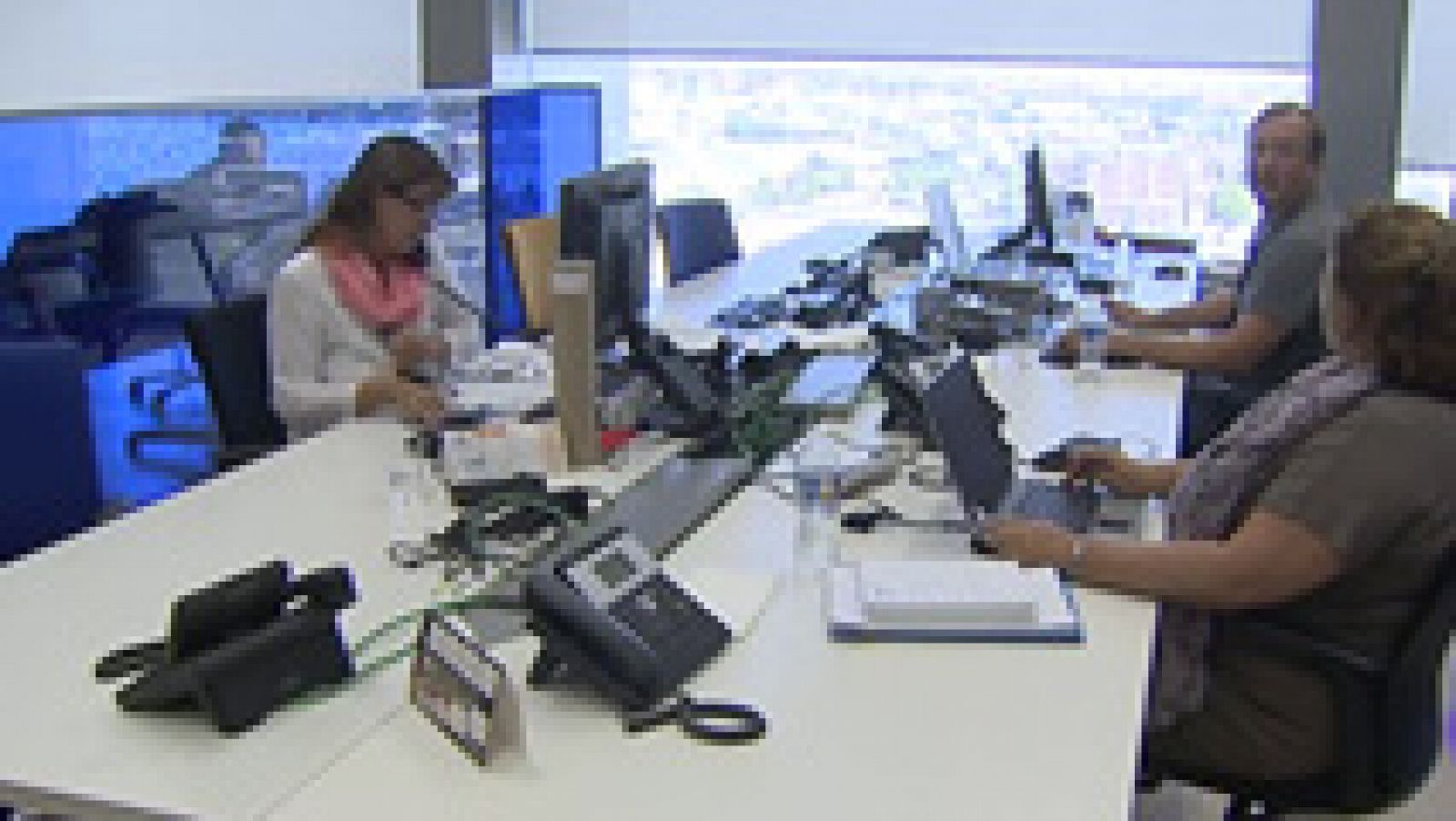 Telediario 1: La diferencia salarial entre hombres y mujeres en España continúa en aumento | RTVE Play